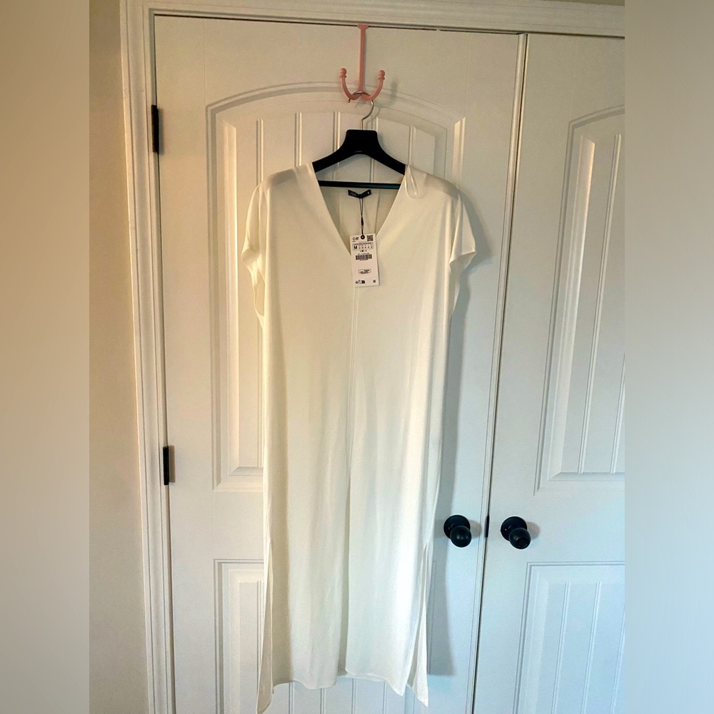Zara Classic White V-Neck Dress